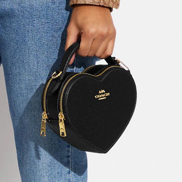 Coach Heart Crossbody - Picture 6 of 6